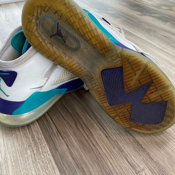 Air Jordan Mars 270 grape - Picture 5 of 10